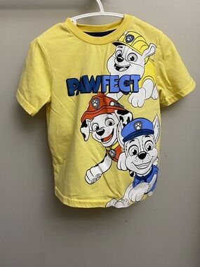 Paw Patrol TShirt 💛2 for 10💛